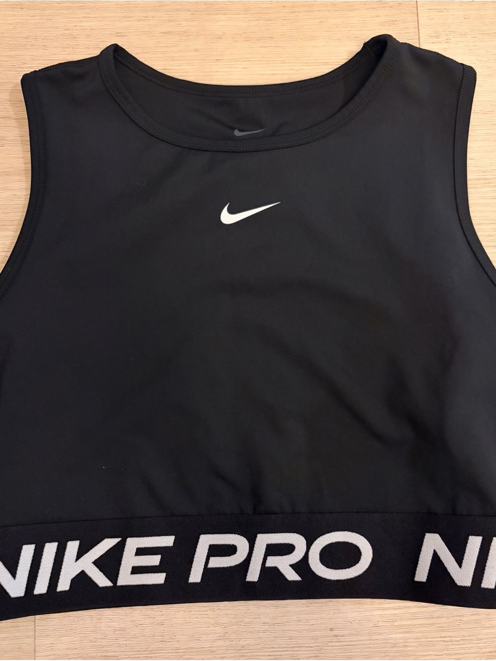Nike Pro Dri-FIT Cropped Tank - Picture 3 of 5